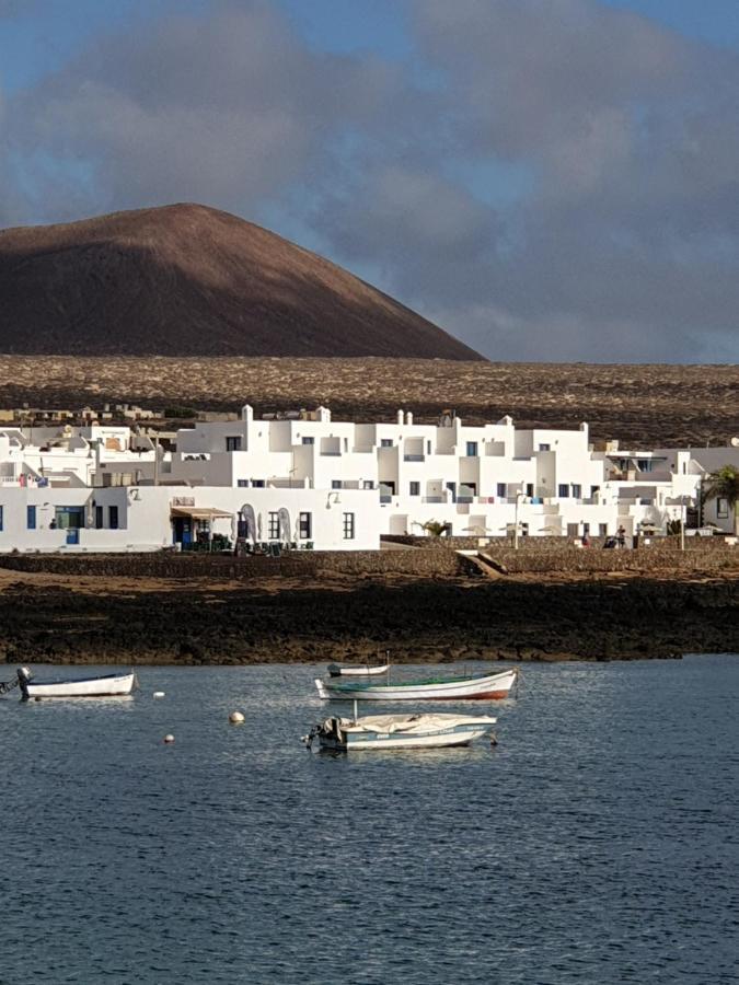 La Graciosa Camelia Beach Vistas Mar 칼레타 데 세보 외부 사진