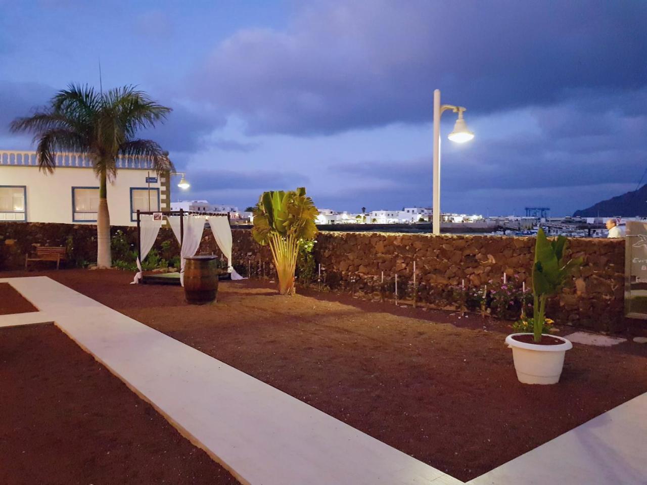 La Graciosa Camelia Beach Vistas Mar 칼레타 데 세보 외부 사진