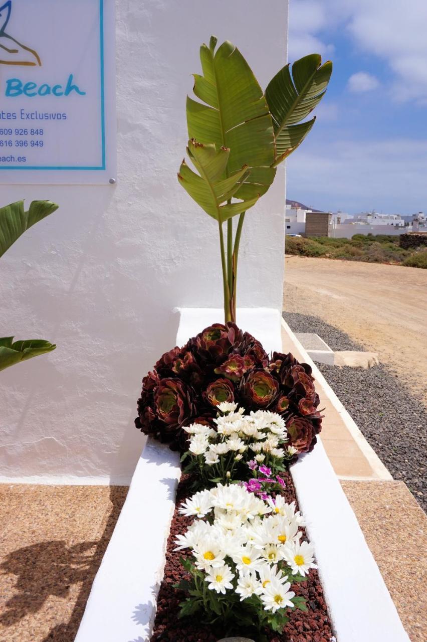 La Graciosa Camelia Beach Vistas Mar 칼레타 데 세보 외부 사진
